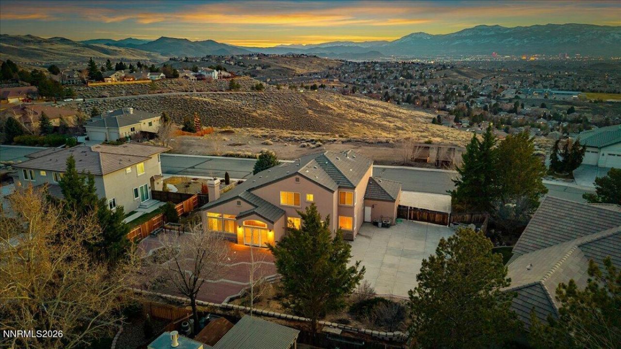 5436 Vista Terrace Lane, Sparks, NV 89436 Photo