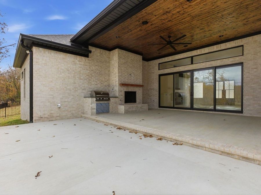 Property Image 41