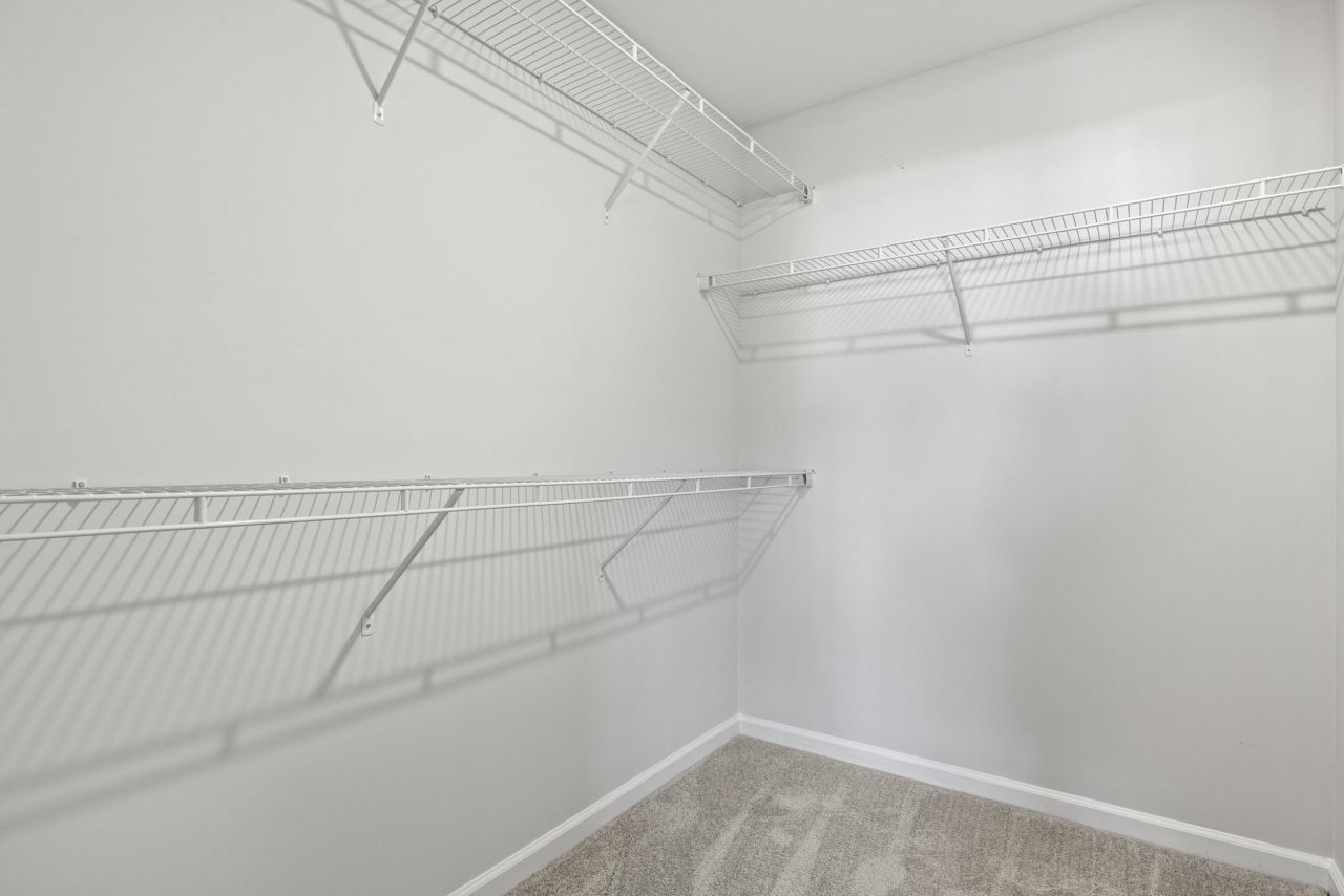 940 Woodside Dr. Photo 10