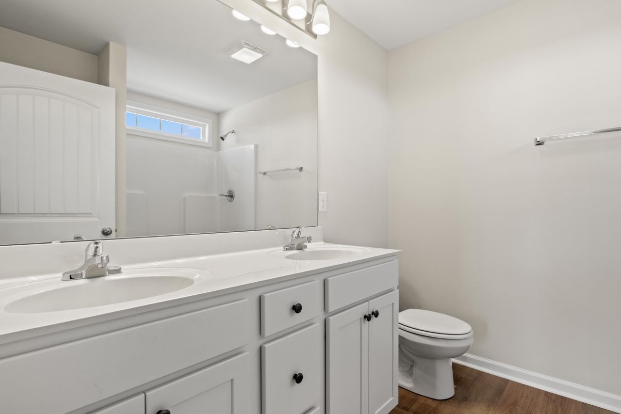 940 Woodside Dr. Photo 9