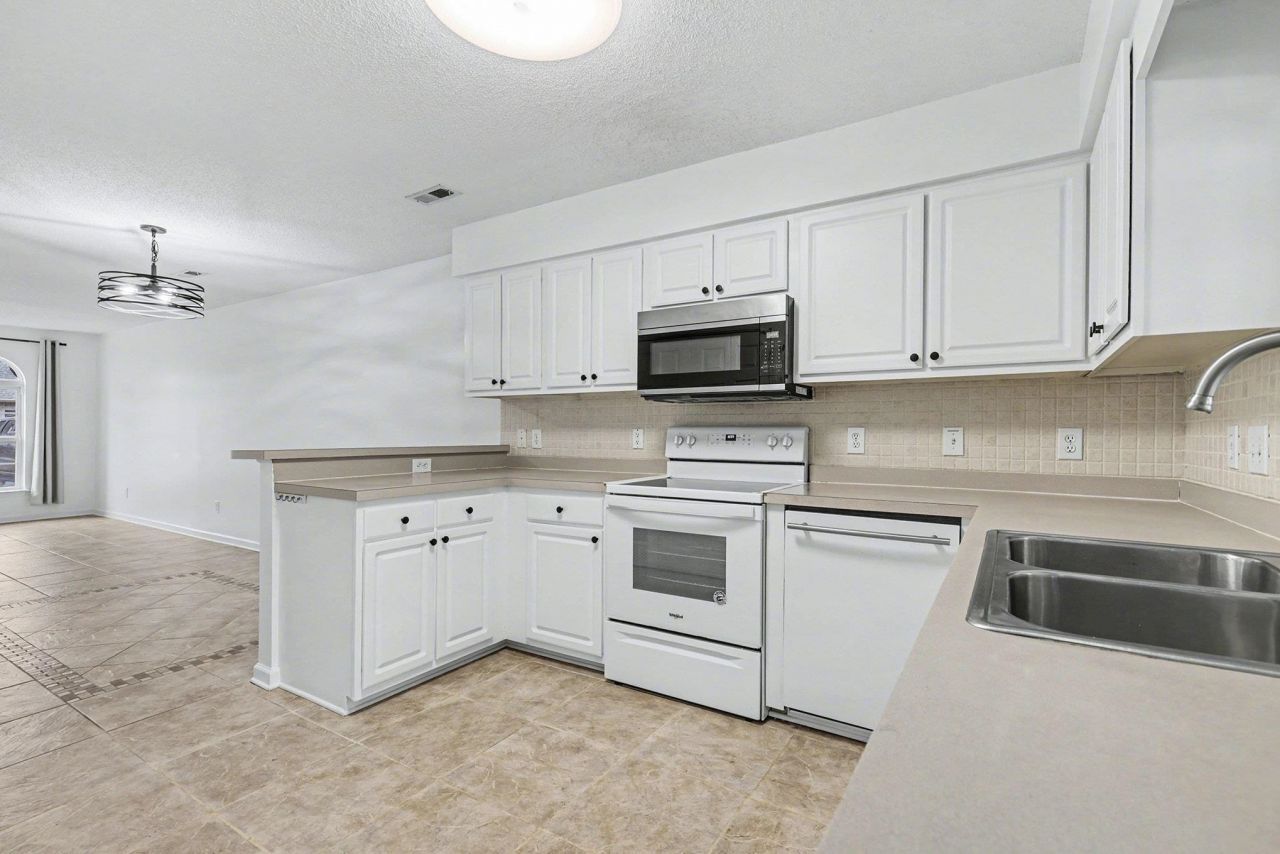 3978 Tybre Downs Circle Photo 10