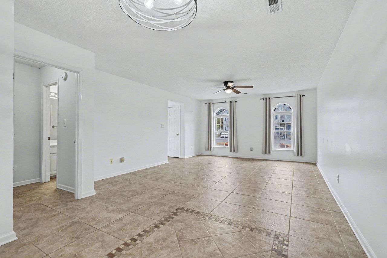 3978 Tybre Downs Circle Photo 5