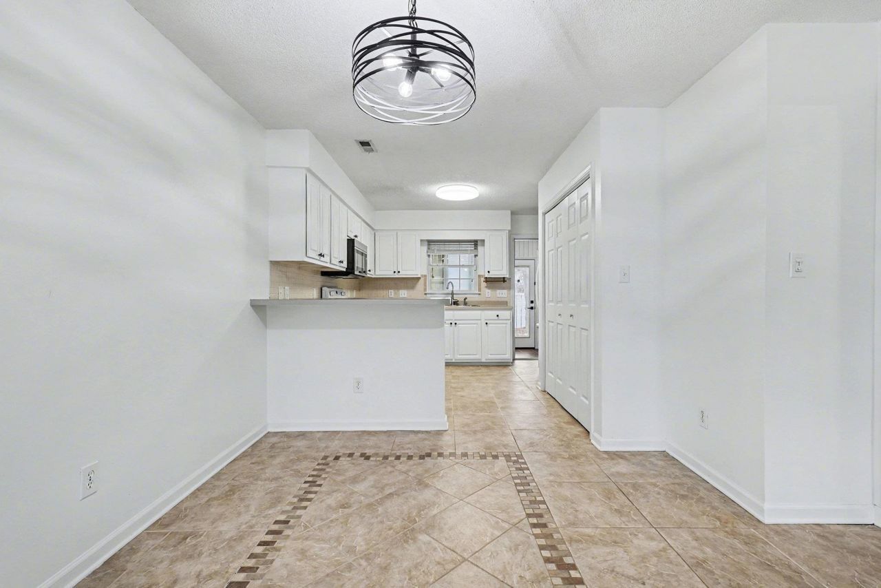 3978 Tybre Downs Circle Photo 8