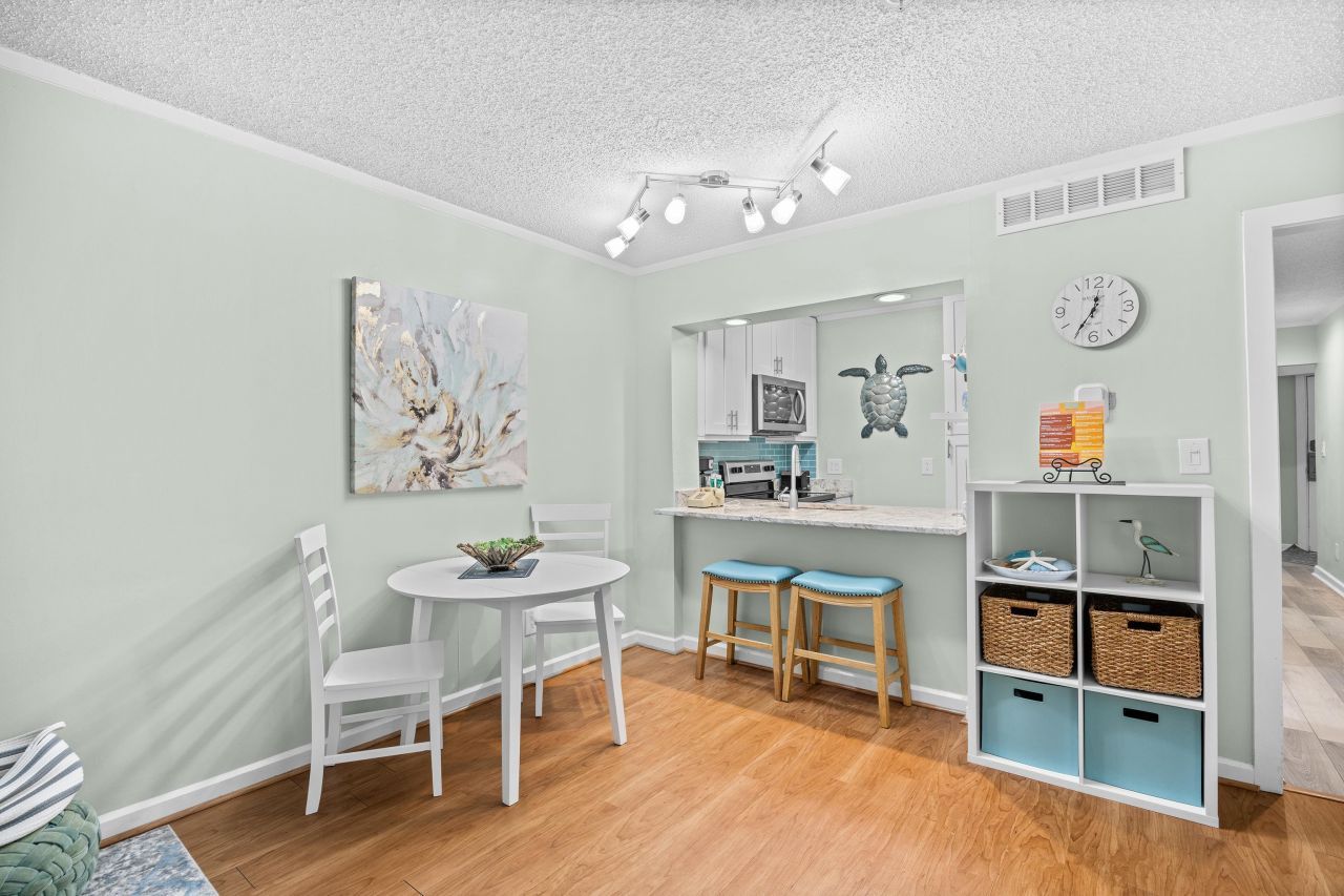 415 Ocean Creek Dr. Photo 17