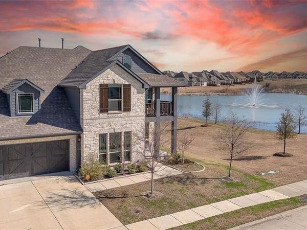 1411 Fishergate Drive, Forney, TX 75126