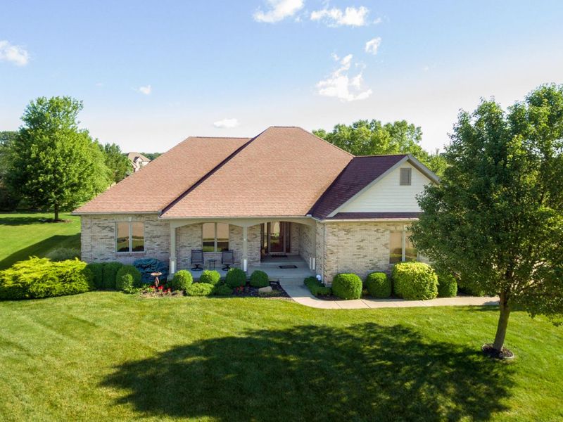 2659 Stonebridge Drive, Troy, OH 45373 Photo 11