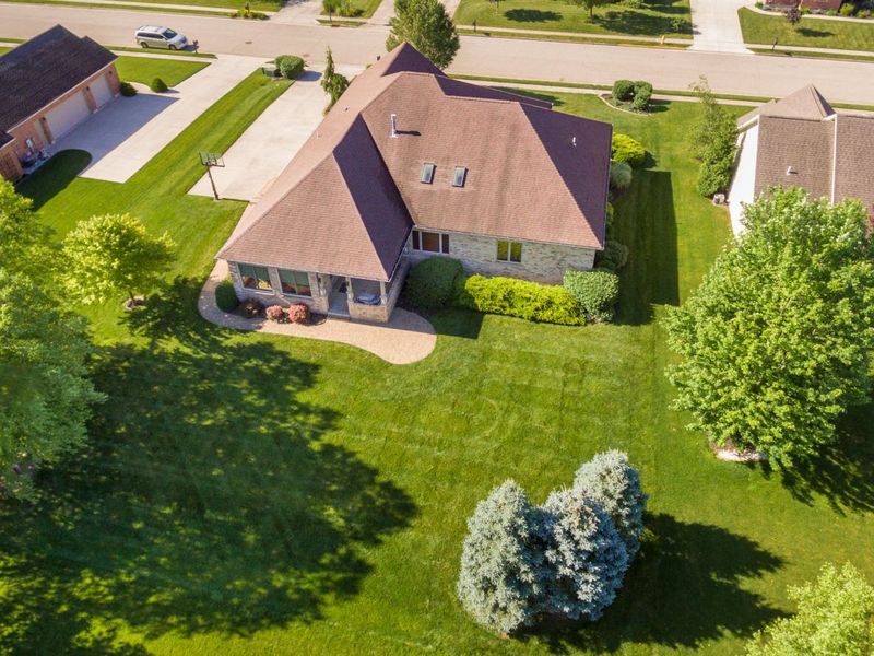 2659 Stonebridge Drive, Troy, OH 45373 Photo 22