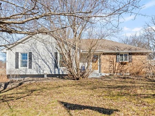 35808 E Pink Hill Road, Unit 64075, Oak Grove, MO 64075