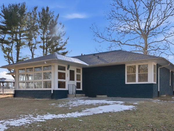 1834 Wolverine Road, Dixon, IL 61021