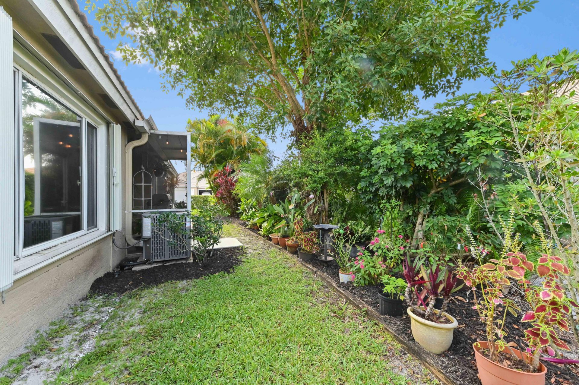 8404 Long Bay, West Palm Beach, FL 33411 Photo