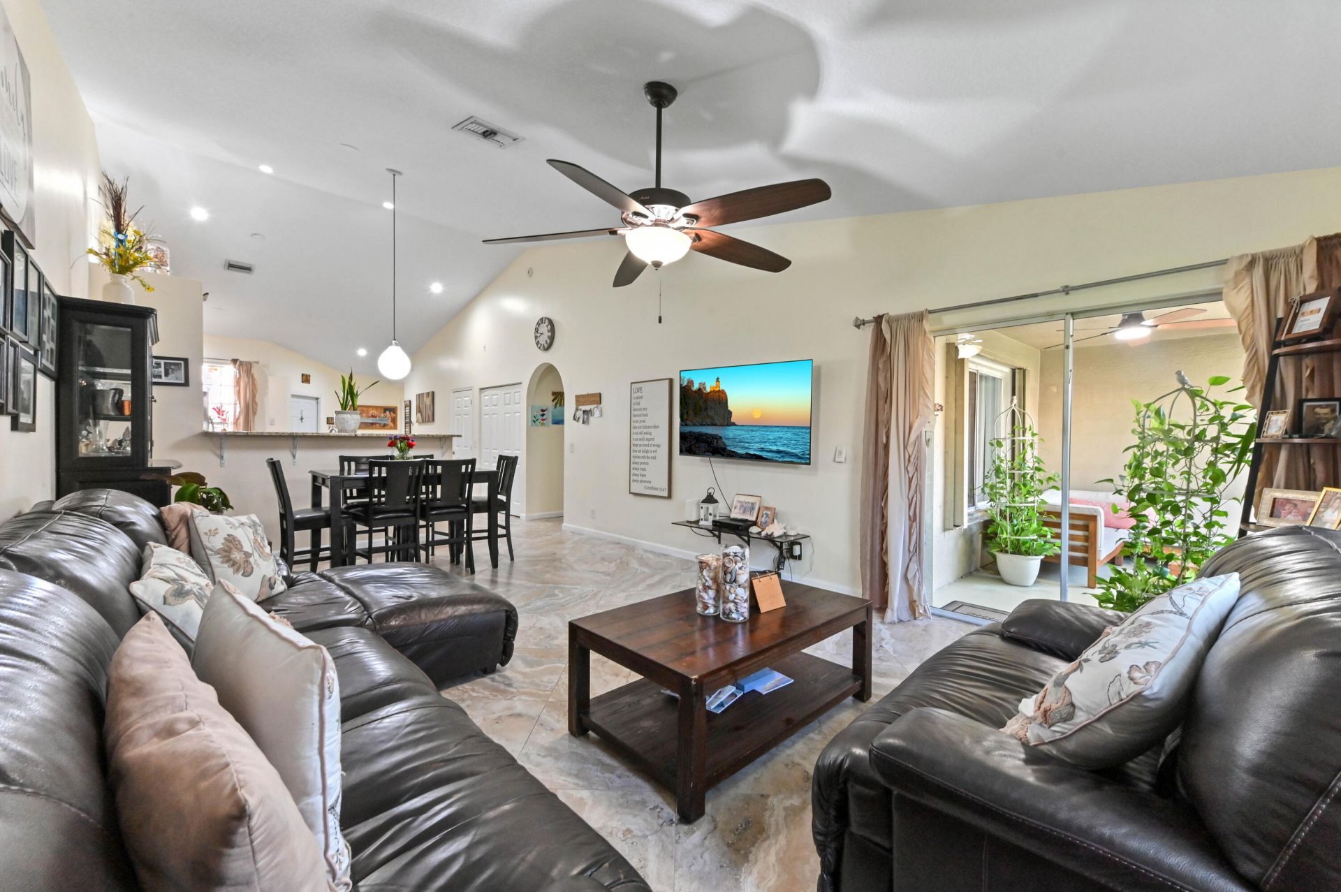 8404 Long Bay, West Palm Beach, FL 33411 Photo