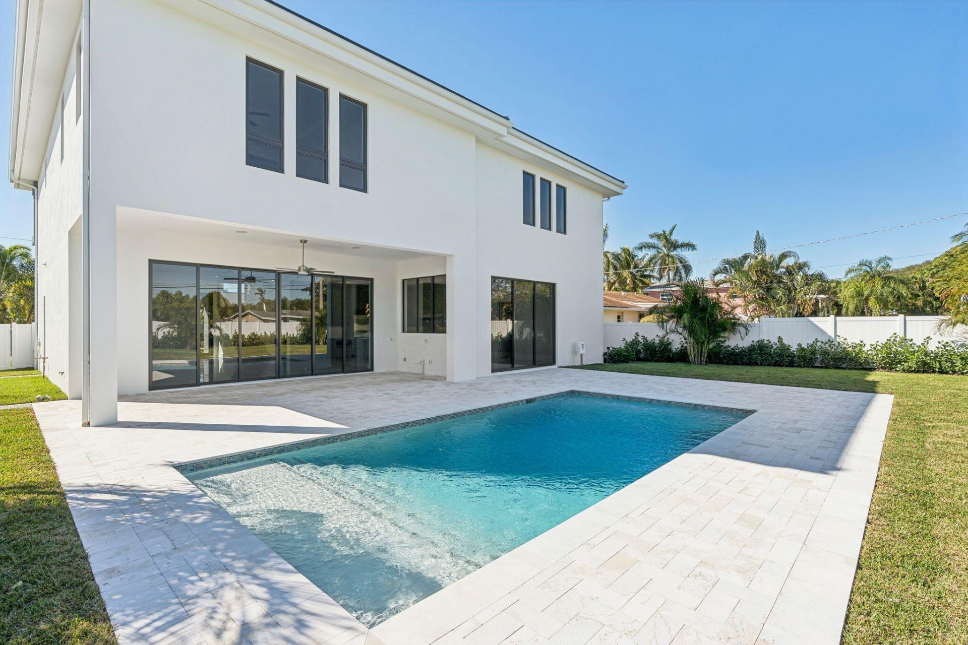 261 NW 8th Street, Boca Raton, FL 33432 Photo