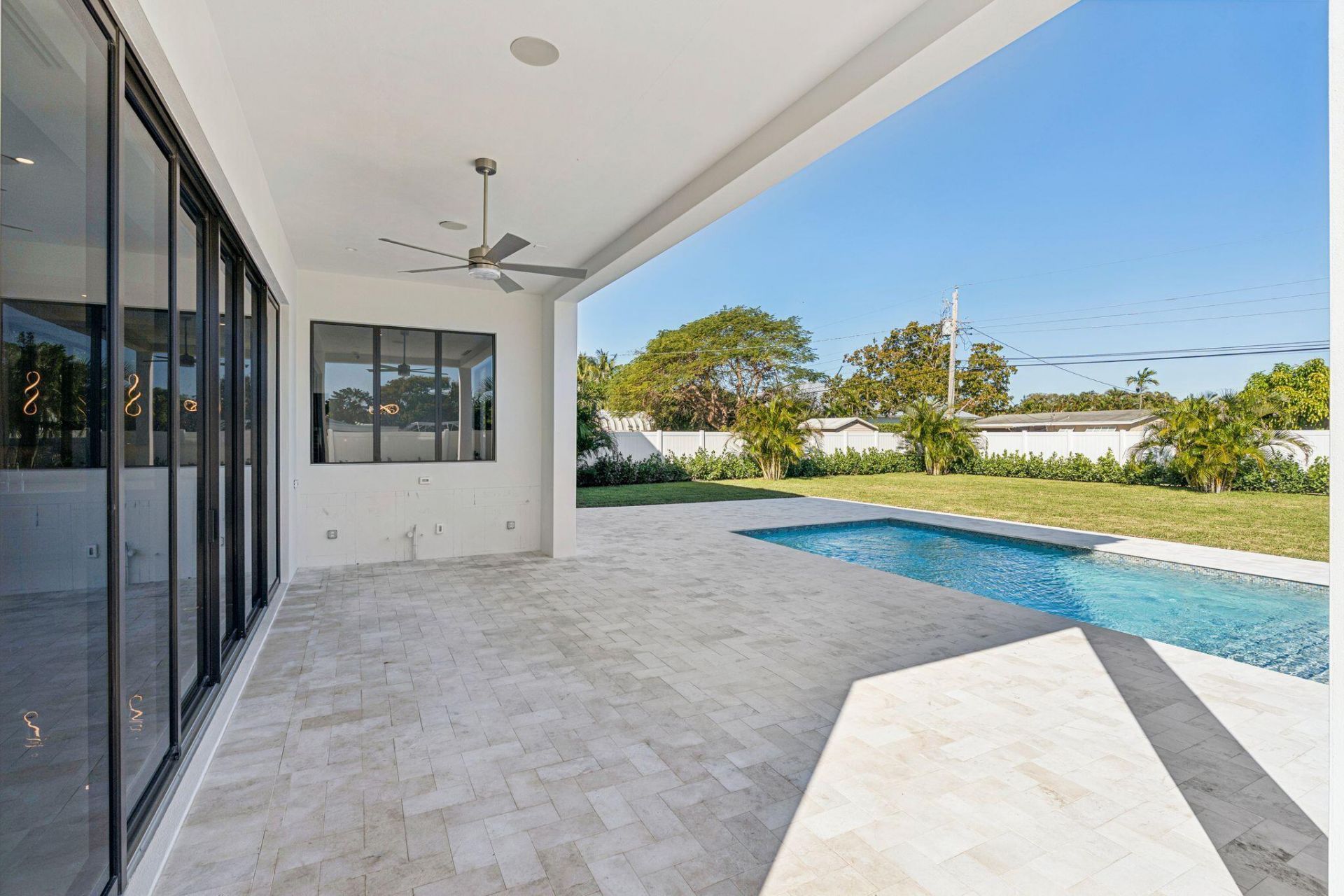 261 NW 8th Street, Boca Raton, FL 33432 Photo