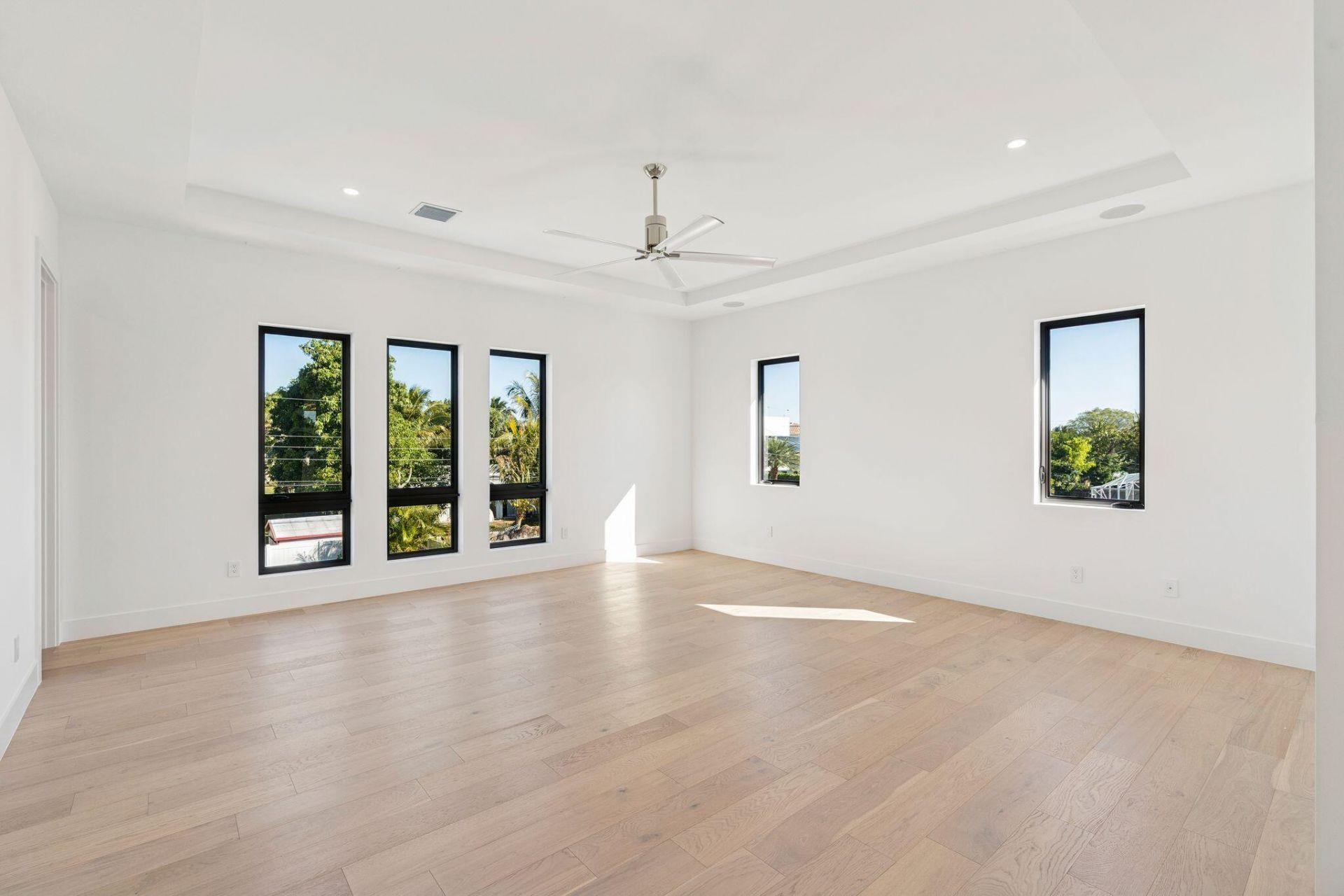 261 NW 8th Street, Boca Raton, FL 33432 Photo