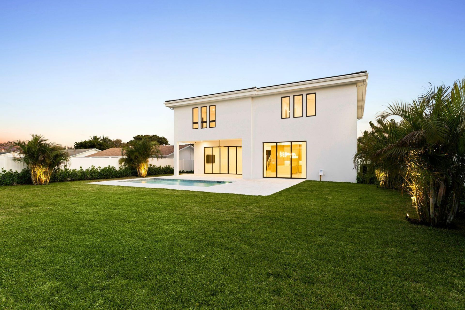 261 NW 8th Street, Boca Raton, FL 33432 Photo