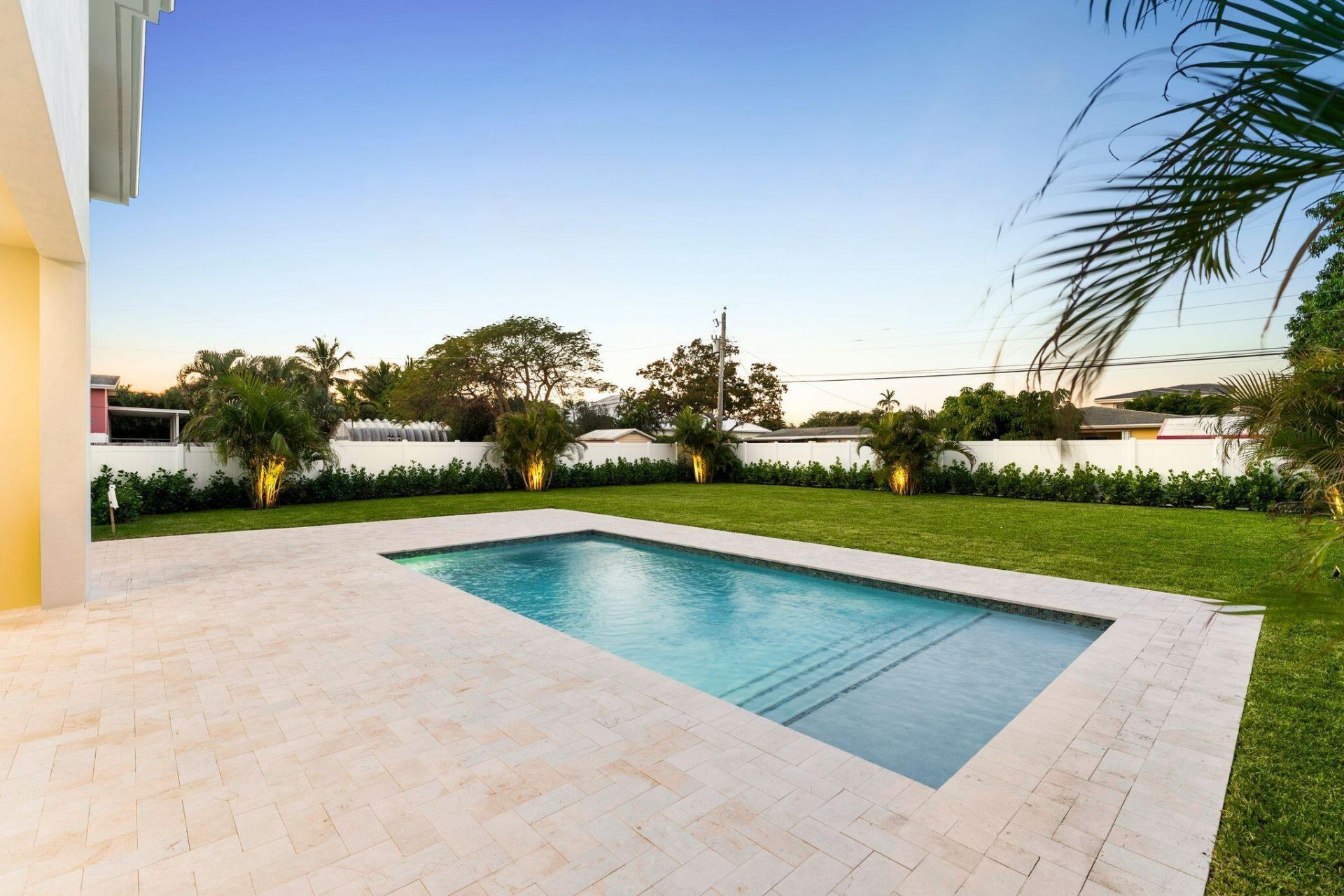 261 NW 8th Street, Boca Raton, FL 33432 Photo