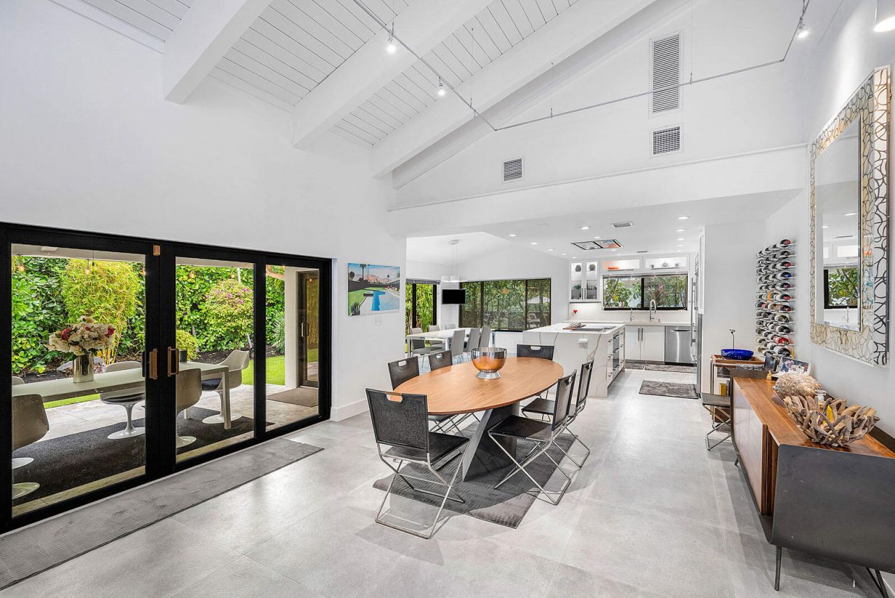 229 S Maya Palm Drive, Boca Raton, FL 33432 Photo
