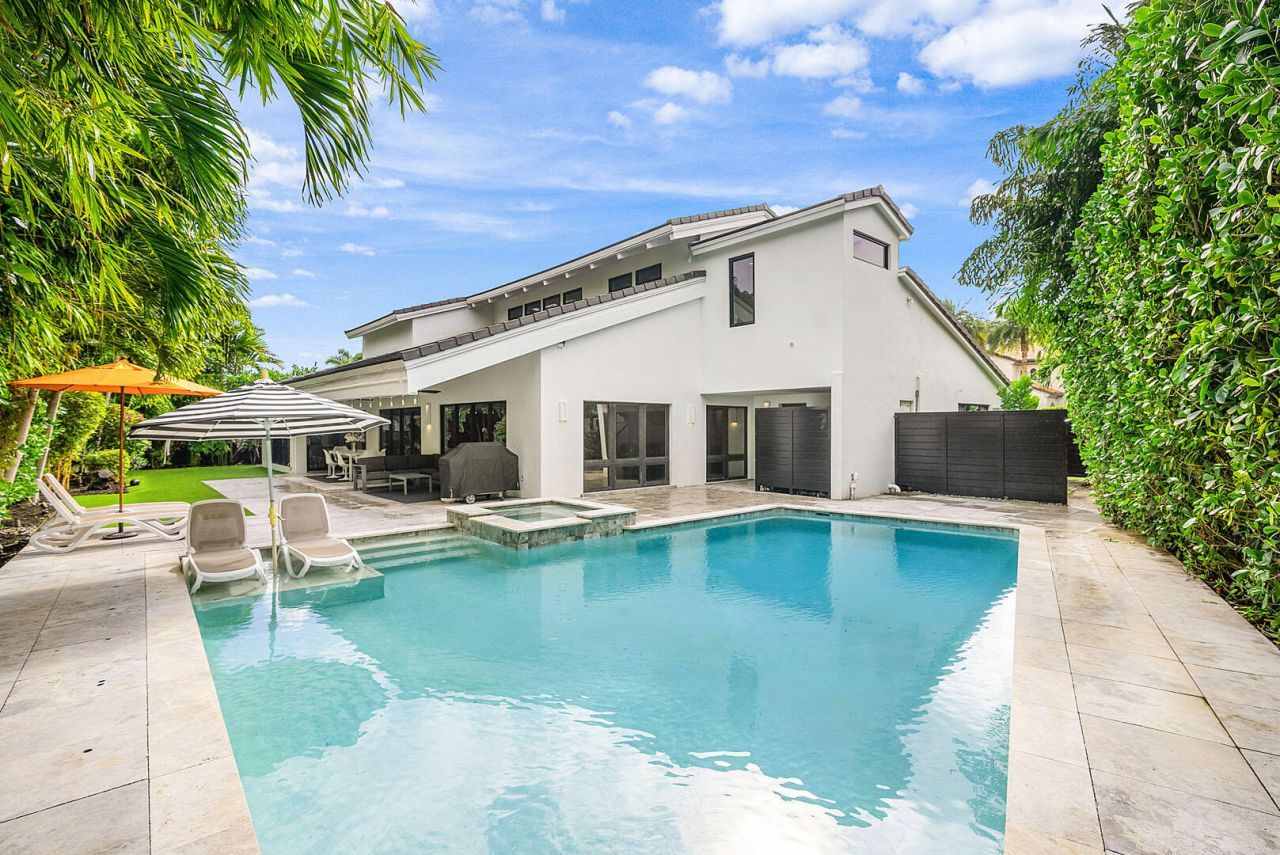 229 S Maya Palm Drive, Boca Raton, FL 33432 Photo