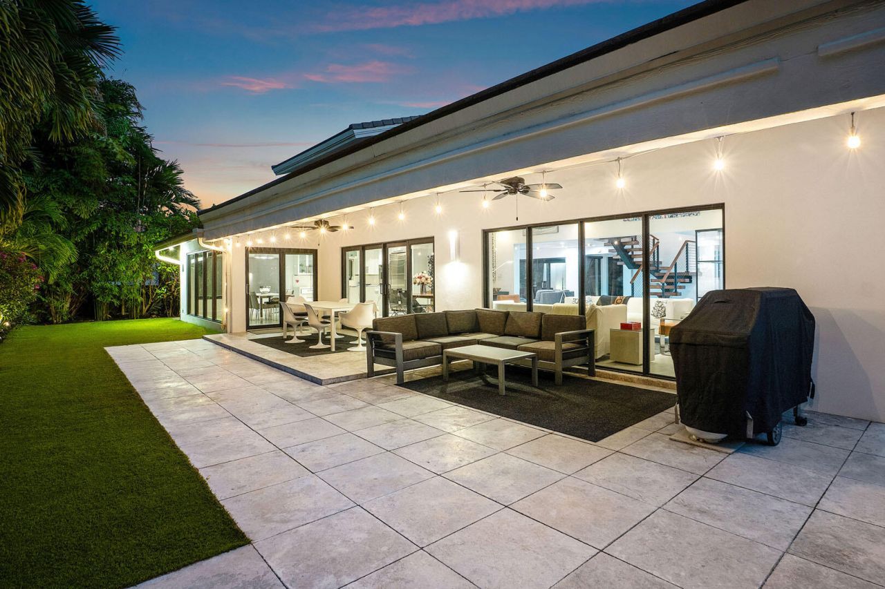 229 S Maya Palm Drive, Boca Raton, FL 33432 Photo