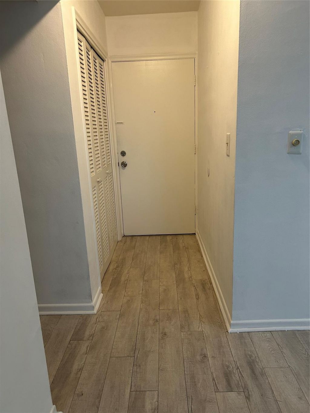 1801 NE 62nd Street, Unit 103, Fort Lauderdale, FL 33308 Photo