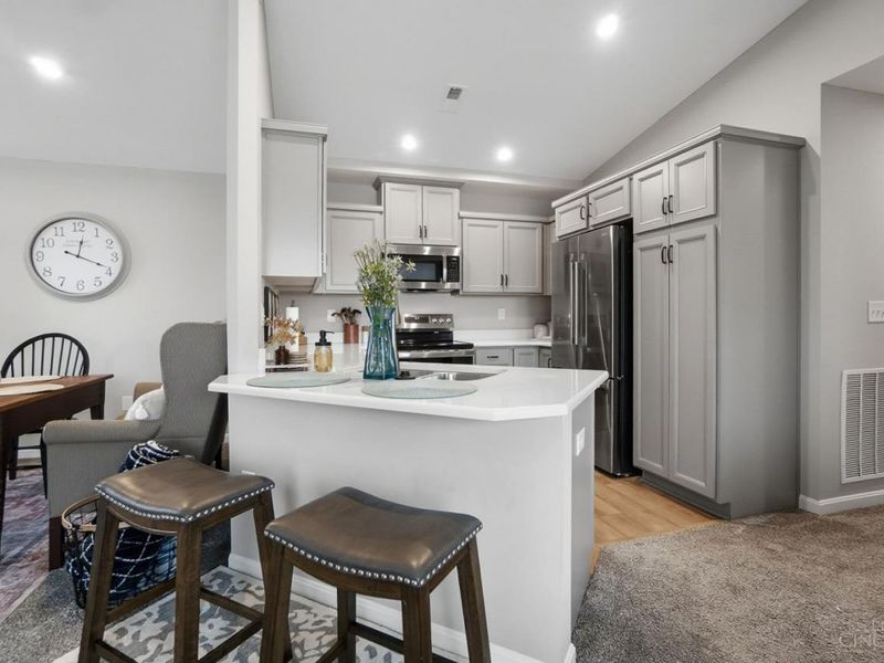 5882 Parkview Lane, Unit 300, Miami Twp, OH 45150 Photo 16