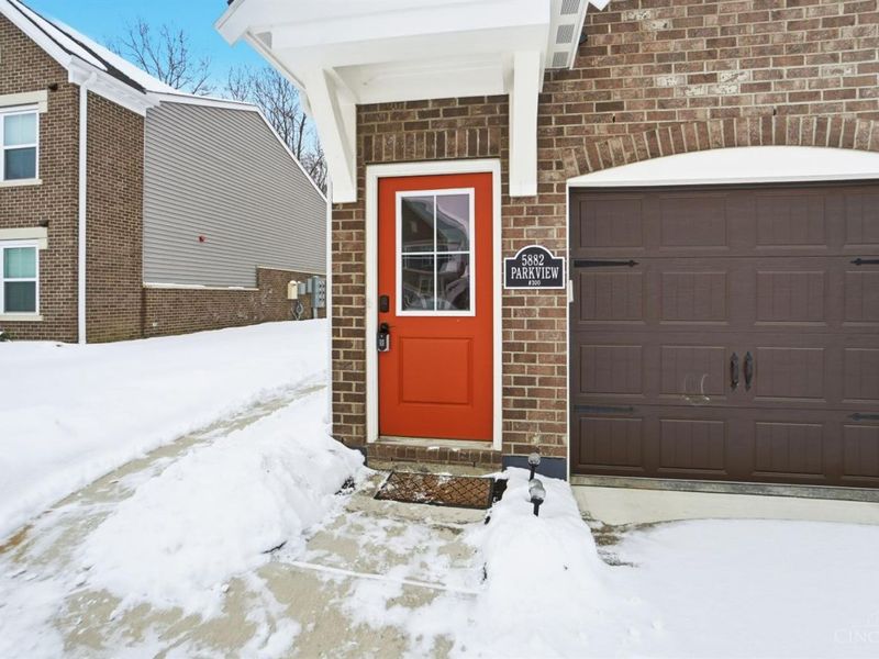 5882 Parkview Lane, Unit 300, Miami Twp, OH 45150 Photo 4