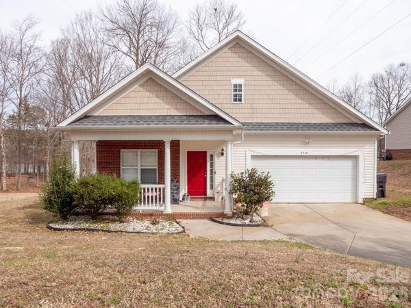 5912 Almond Road, Charlotte, NC 28227