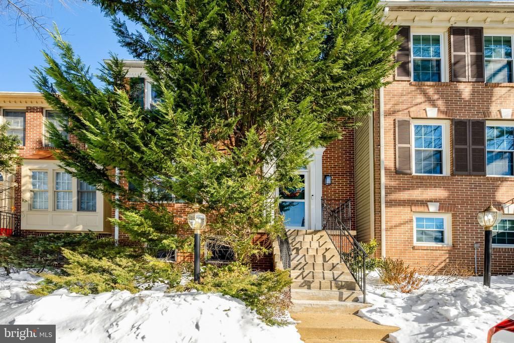 6502 Milva Lane, Springfield, VA 22150 Main Photo