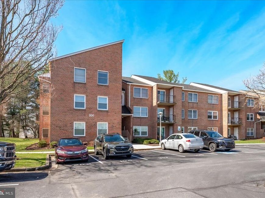200 Chapel Court, Unit 319, Walkersville, MD 21793 Main Photo