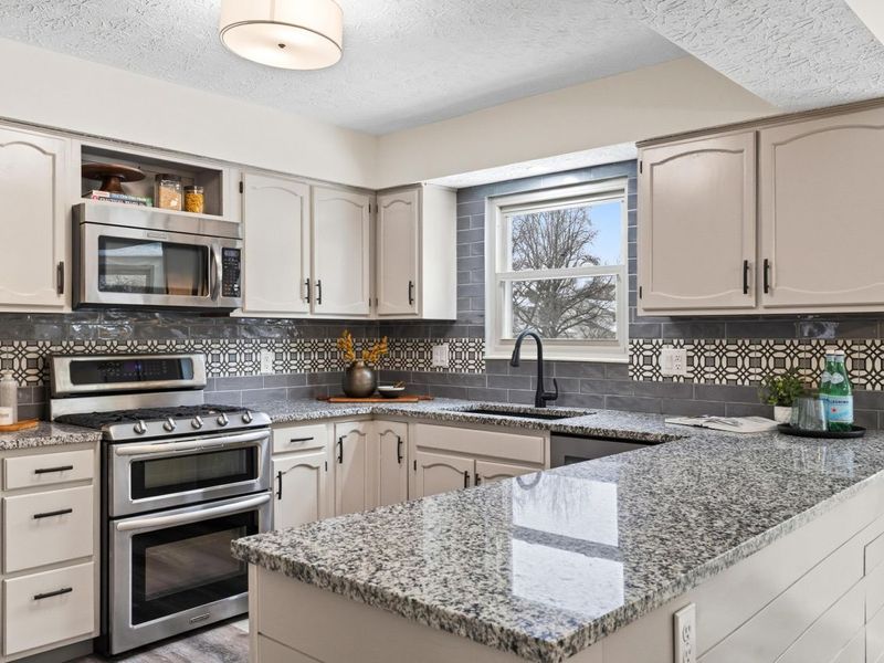 7246 Sundown Court, Dublin, OH 43017 Photo 12