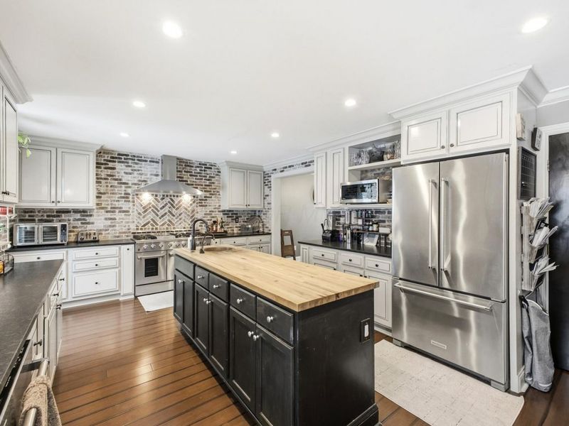 772 Old Forest Court, Columbus, OH 43230 Photo 10