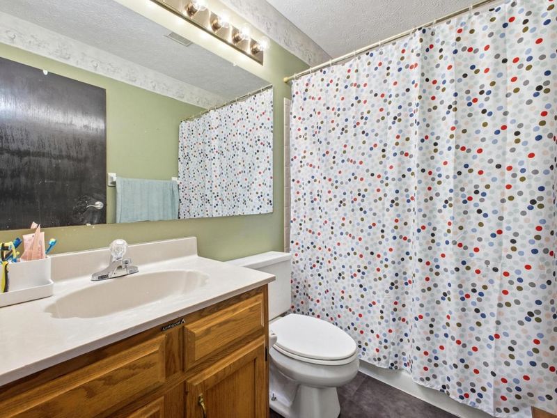 772 Old Forest Court, Columbus, OH 43230 Photo 21