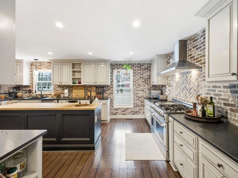 772 Old Forest Court, Columbus, OH 43230 Photo 8