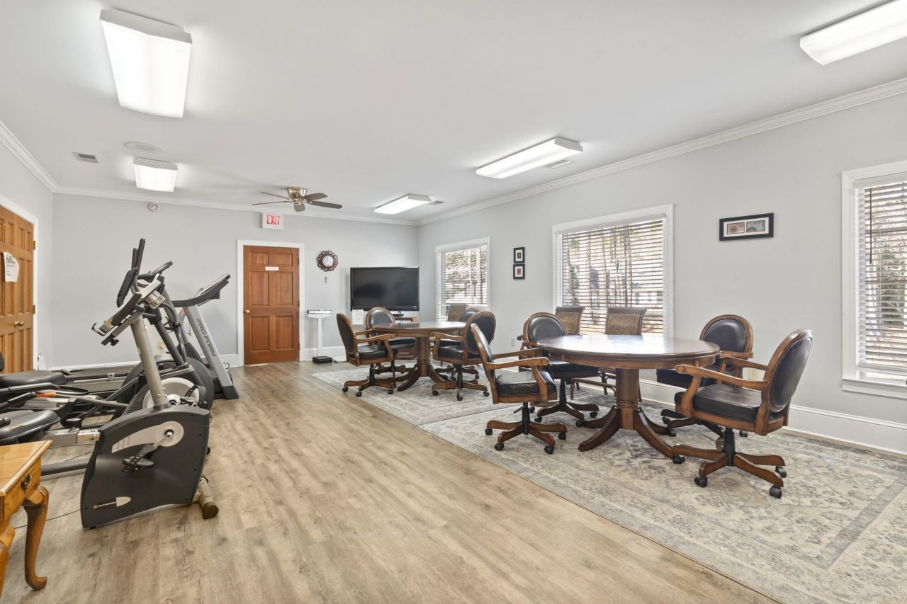 9421 Timber Row Photo 33