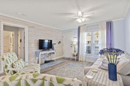 9421 Timber Row photo 4