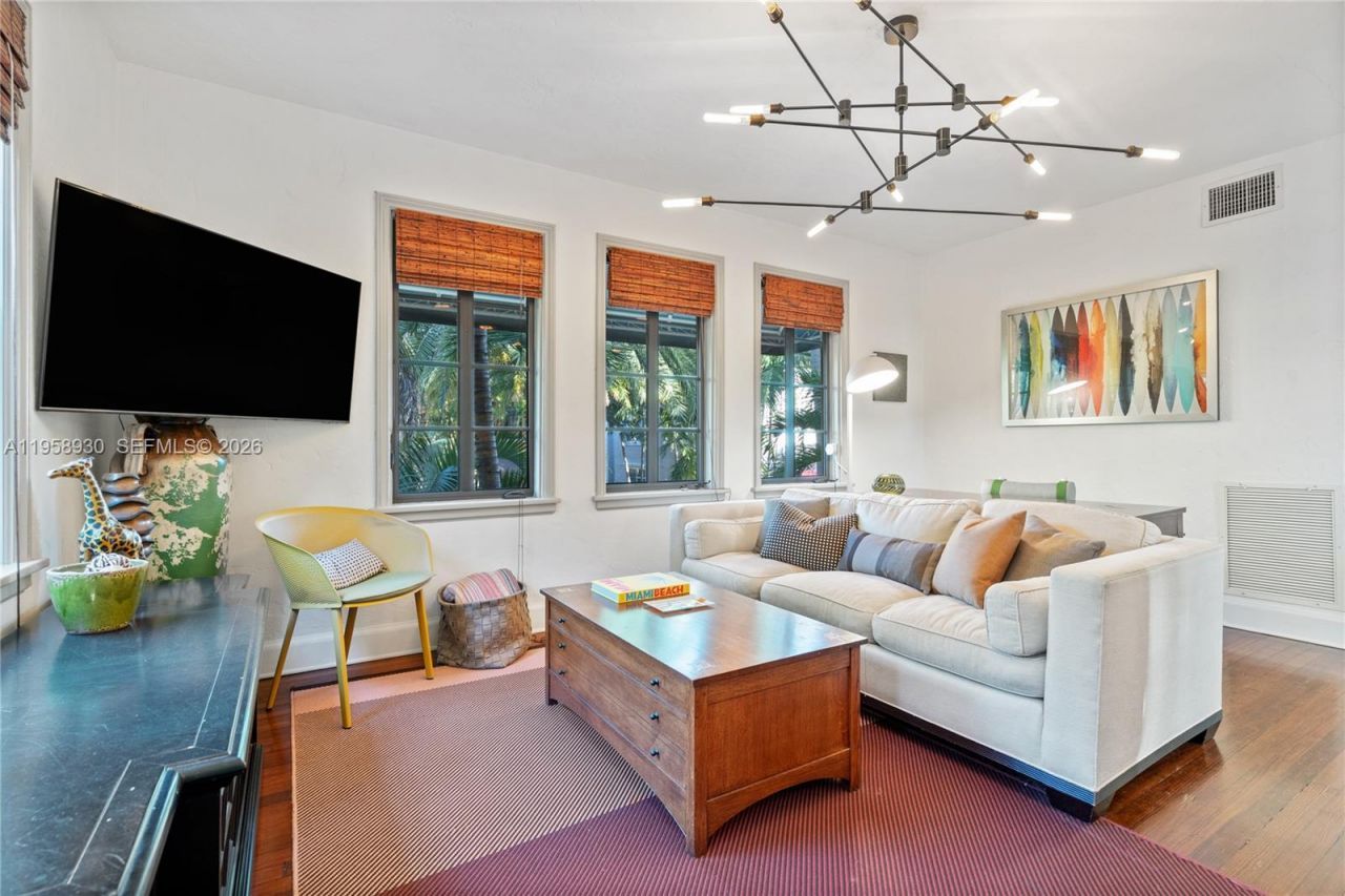 2330 Prairie Ave , Miami Beach, FL 33140 Photo