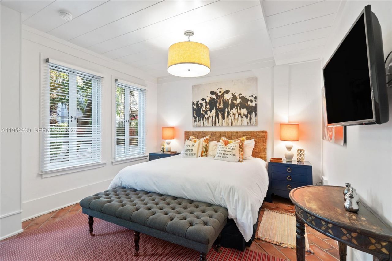 2330 Prairie Ave , Miami Beach, FL 33140 Photo