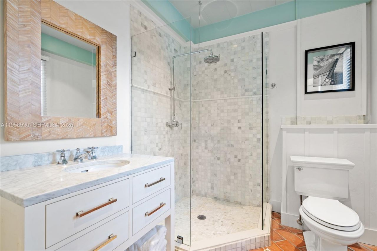 2330 Prairie Ave , Miami Beach, FL 33140 Photo