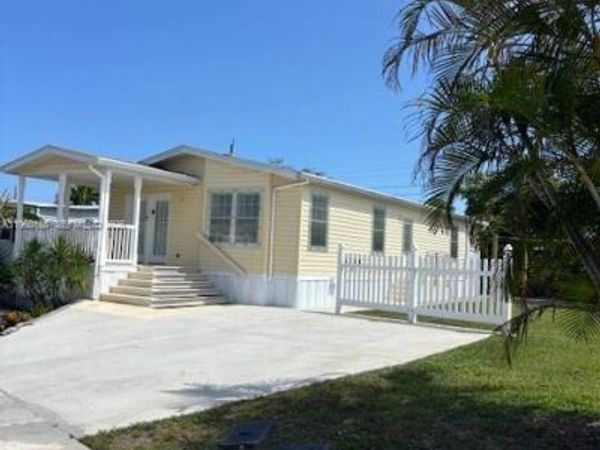 4206 Mocking Bird Dr , Boynton Beach, FL 33436