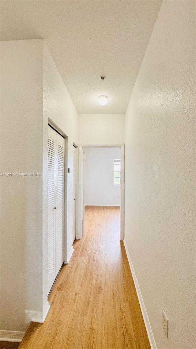 5610 NW 114th Pl, Unit 205, Doral, FL 33178 Photo