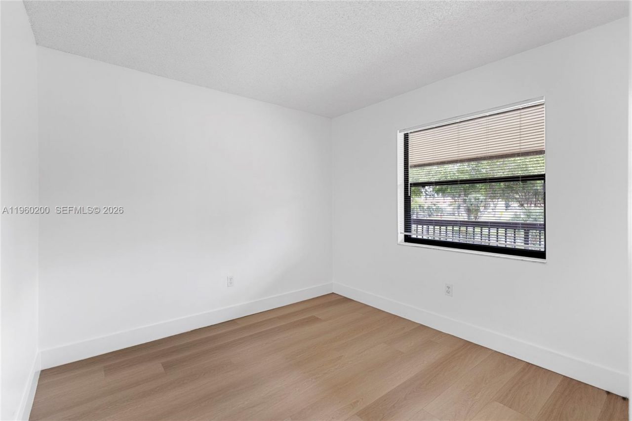 6061 Shakerwood Cir , Unit 206, Tamarac, FL 33319 Photo