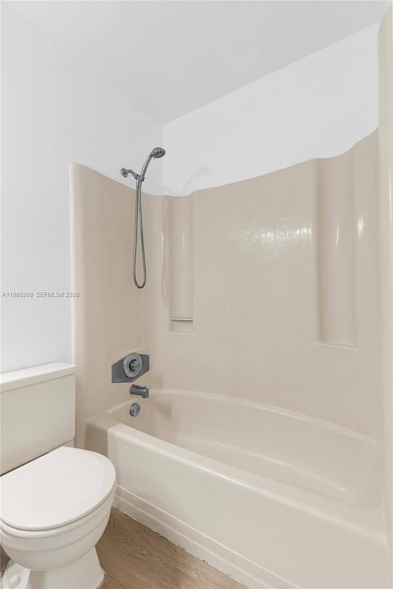 6061 Shakerwood Cir , Unit 206, Tamarac, FL 33319 Photo