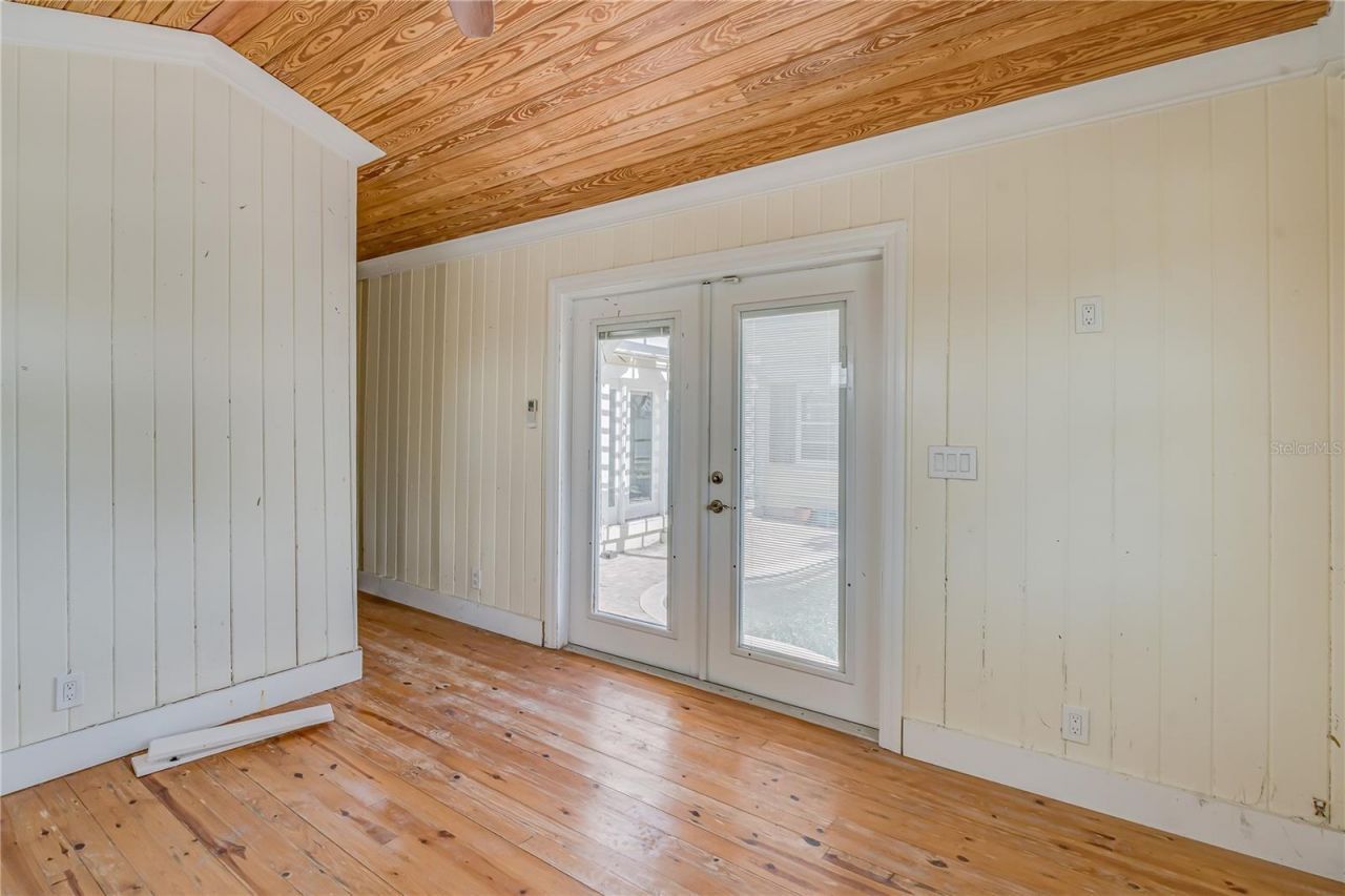 16029 Redington Drive, Redington Beach, FL 33708 Photo