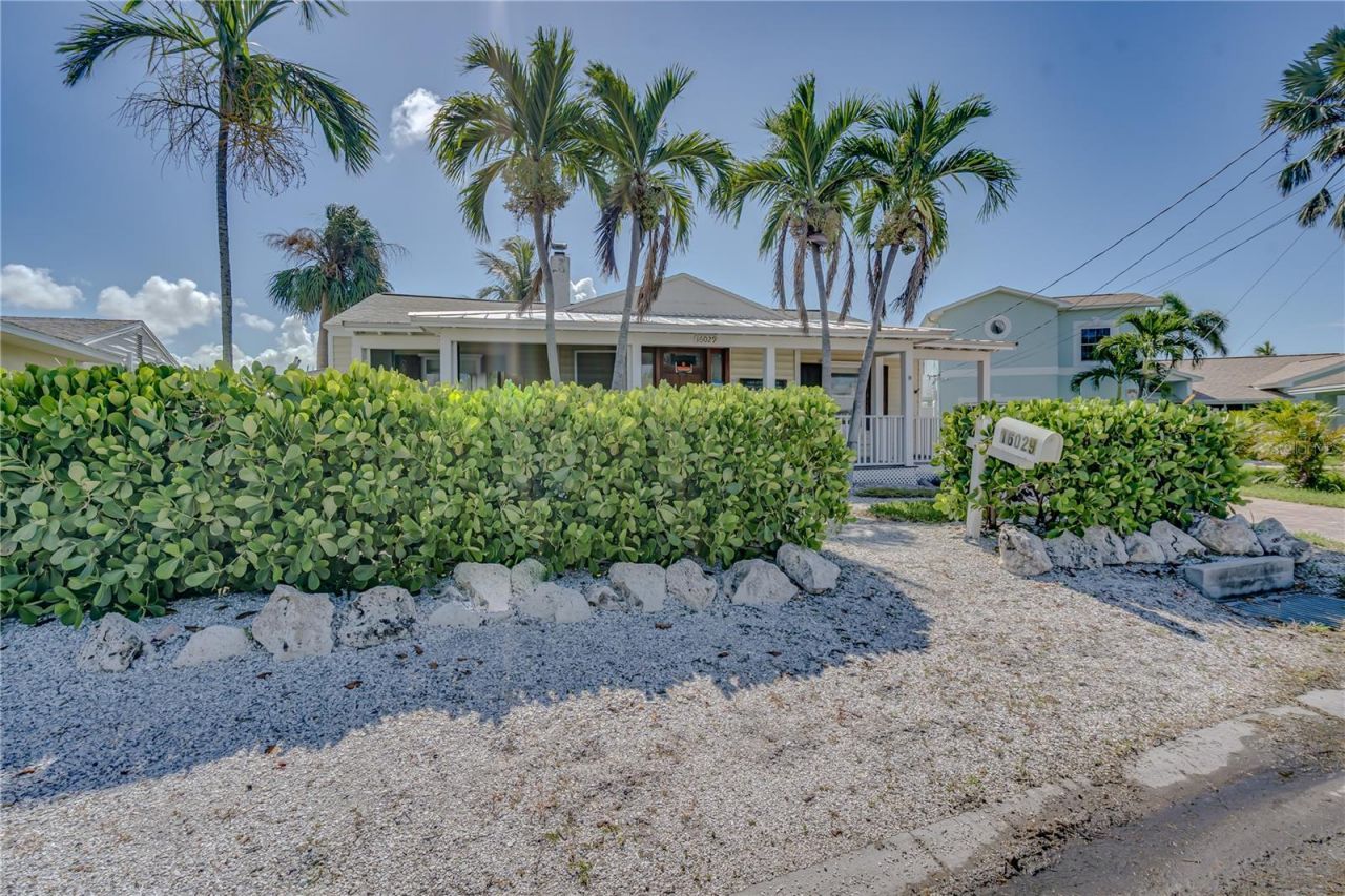 16029 Redington Drive, Redington Beach, FL 33708 Photo