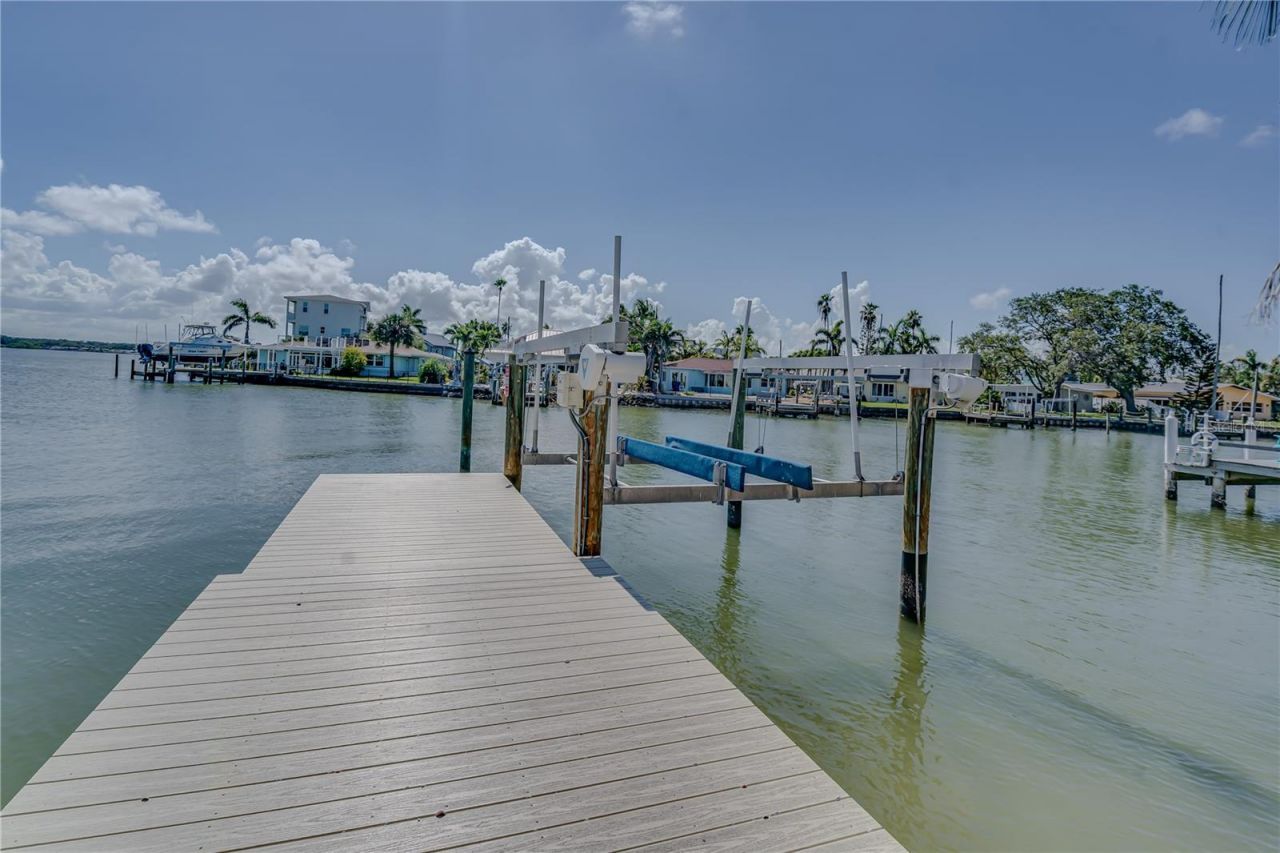 16029 Redington Drive, Redington Beach, FL 33708 Photo