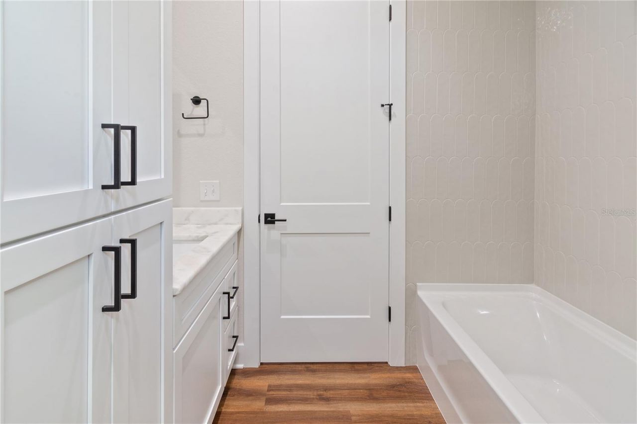 2911 Sand Pine Trail, Frostproof, FL 33843 Photo