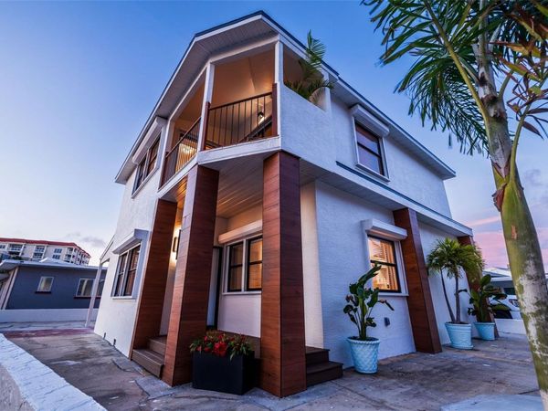 113 176TH AVENUE W, REDINGTON SHORES, FL 33708