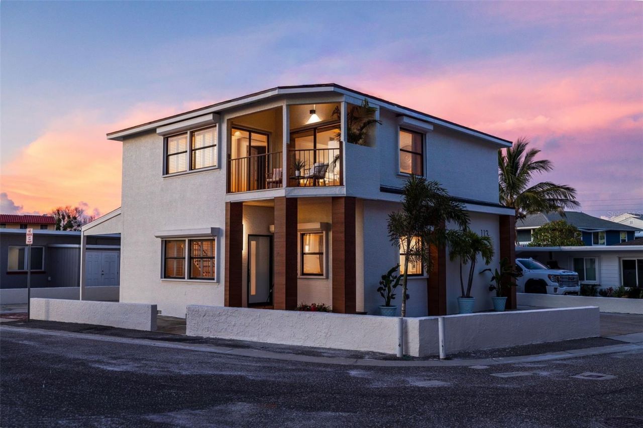 113 176th Avenue W, Redington Shores, FL 33708 Photo