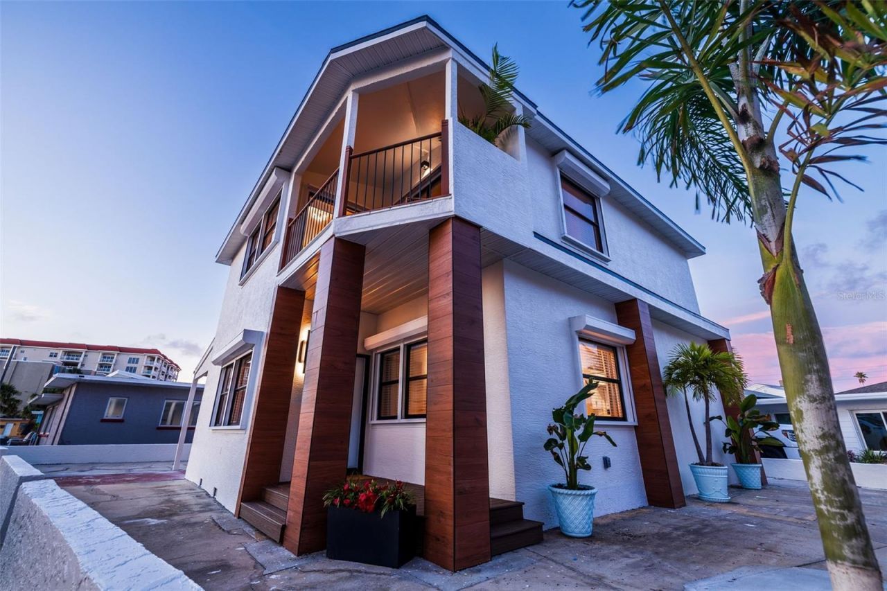 113 176th Avenue W, Redington Shores, FL 33708 Photo