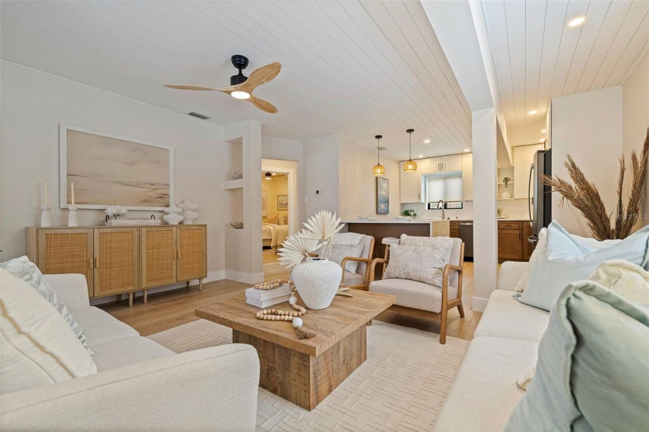 113 176th Avenue W, Redington Shores, FL 33708 Photo